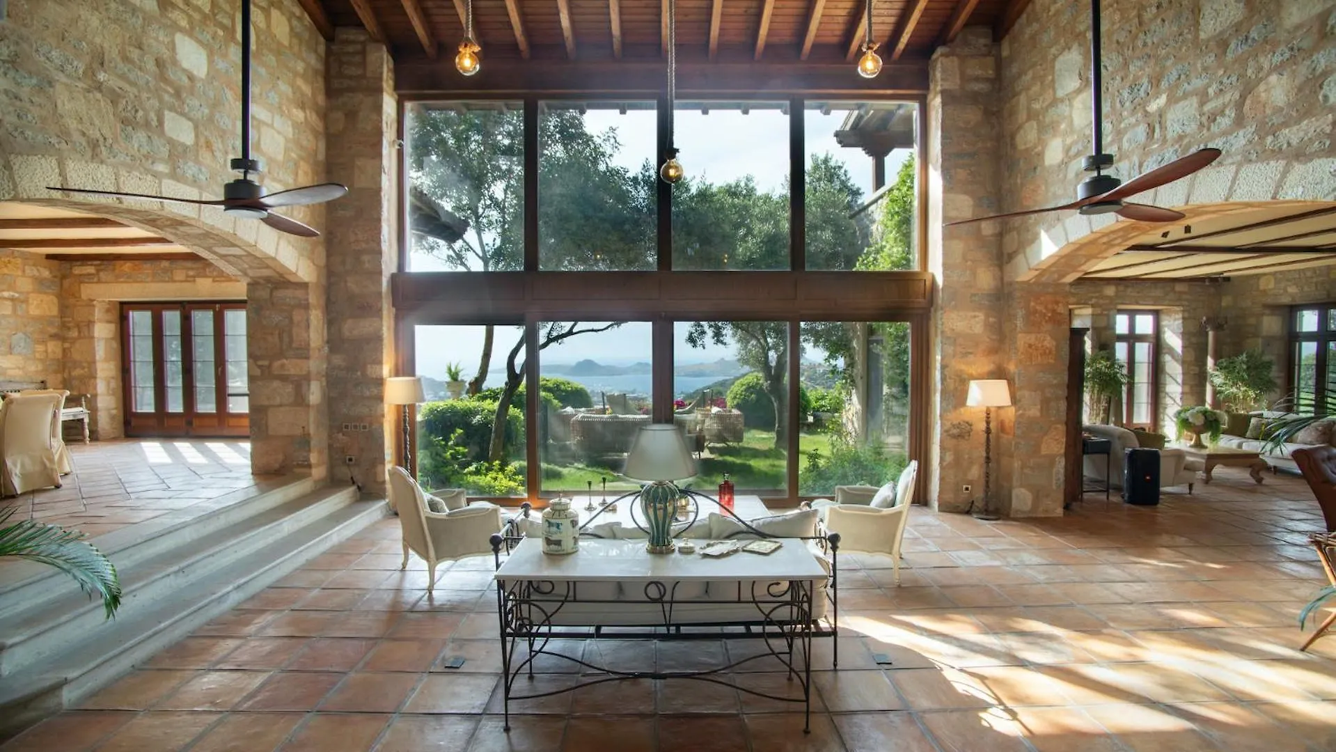 فيلا Ultra Luxury Hill Mansion, Yalikavak بودروم